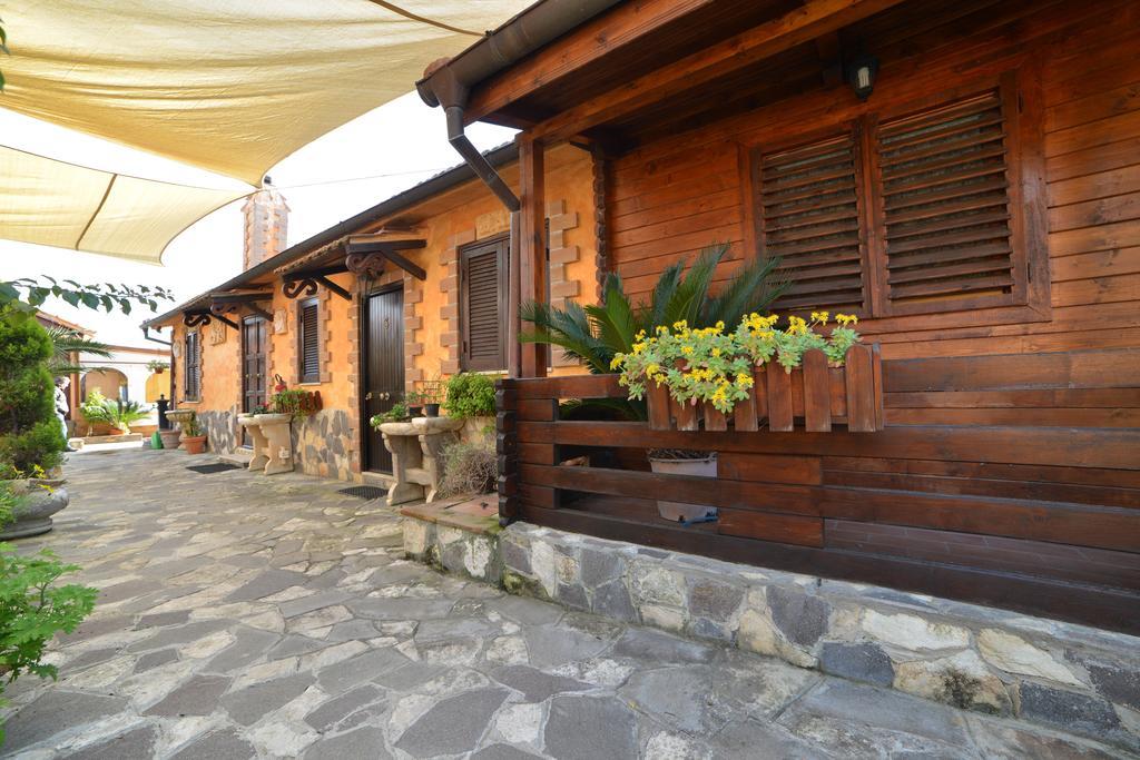 Marina di Cerveteri Agriturismo Borgo Dell'Aschettoヴィラ エクステリア 写真