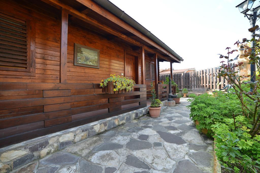 Agriturismo Borgo Dell'Aschetto Marina di Cerveteri エクステリア 写真
