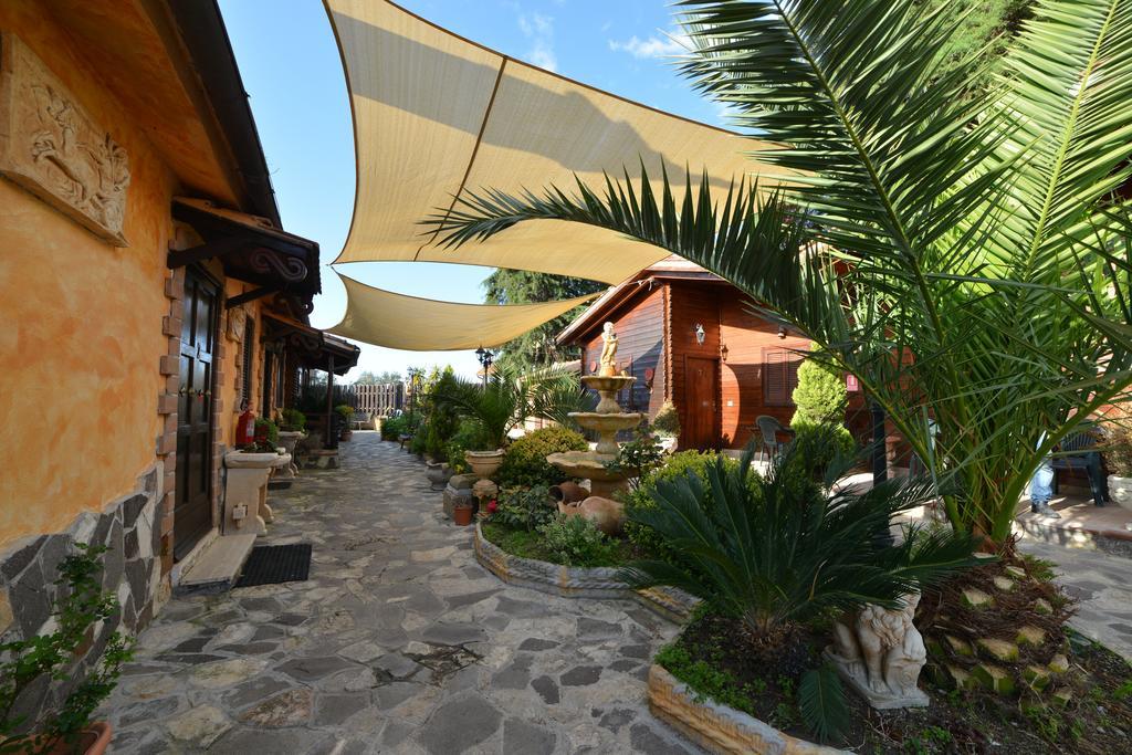 Agriturismo Borgo Dell'Aschetto Marina di Cerveteri エクステリア 写真