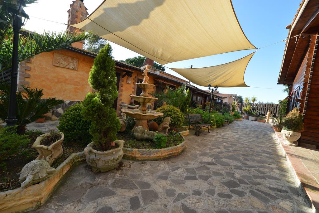 Marina di Cerveteri Agriturismo Borgo Dell'Aschettoヴィラ エクステリア 写真